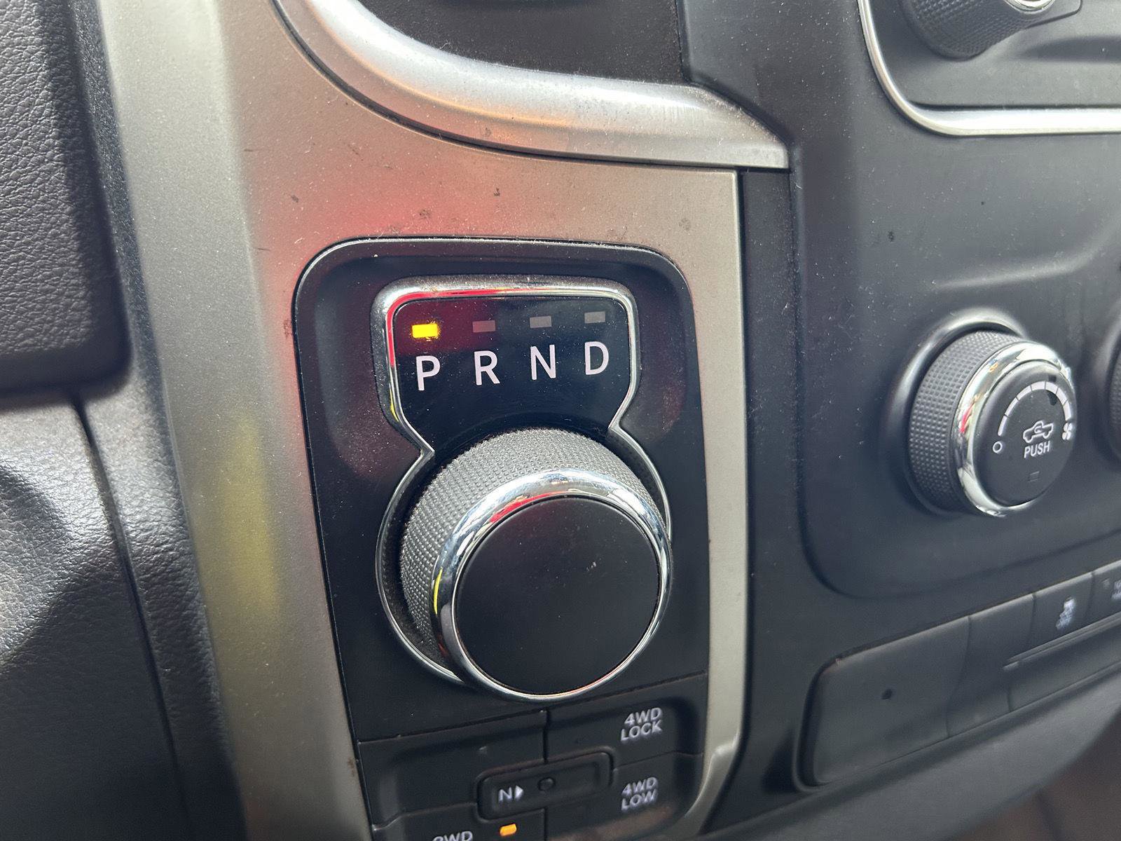 Used 2014 RAM 1500 Outdoorsman image 10