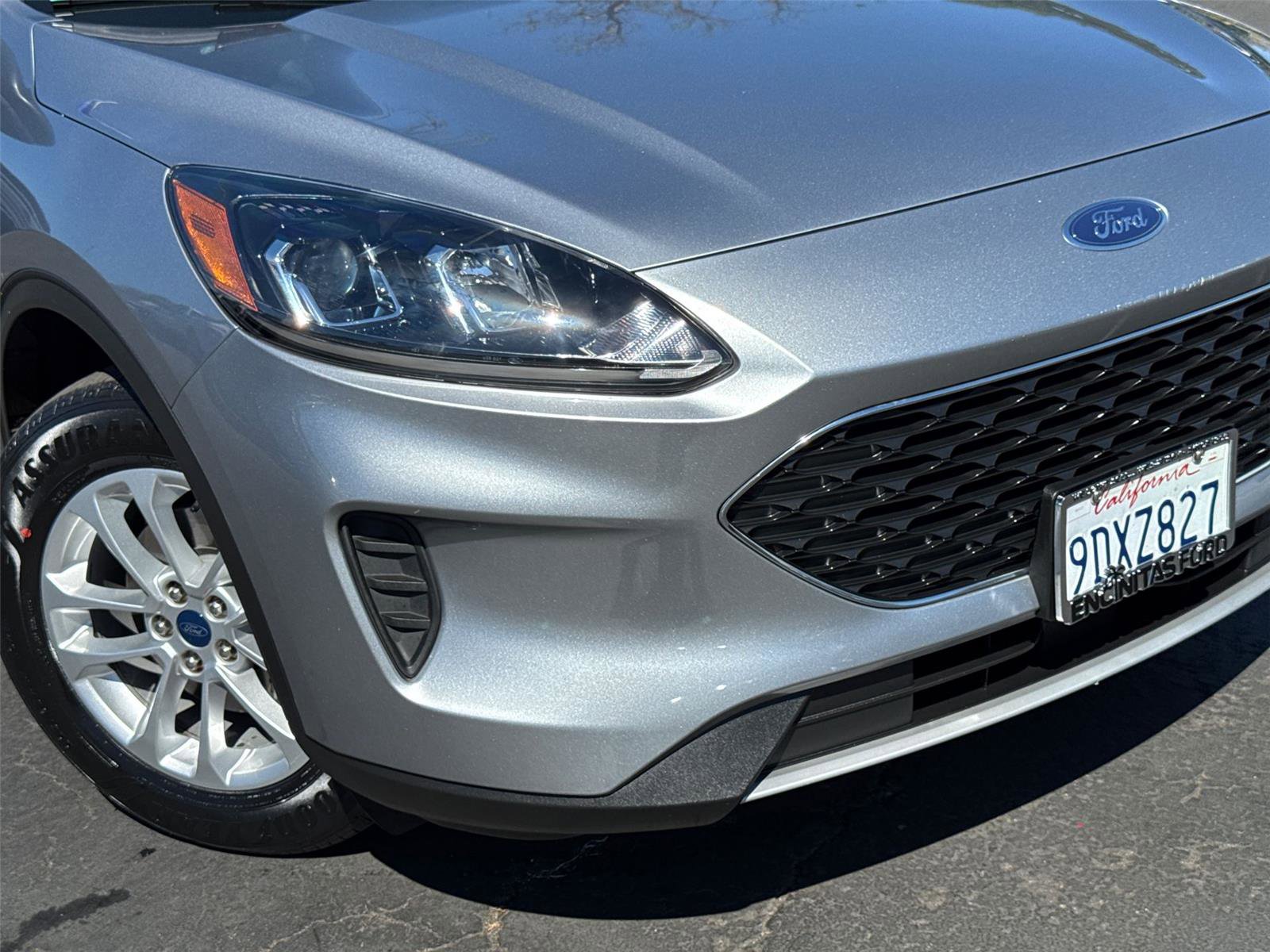 Certified 2022 Ford Escape SE image 3