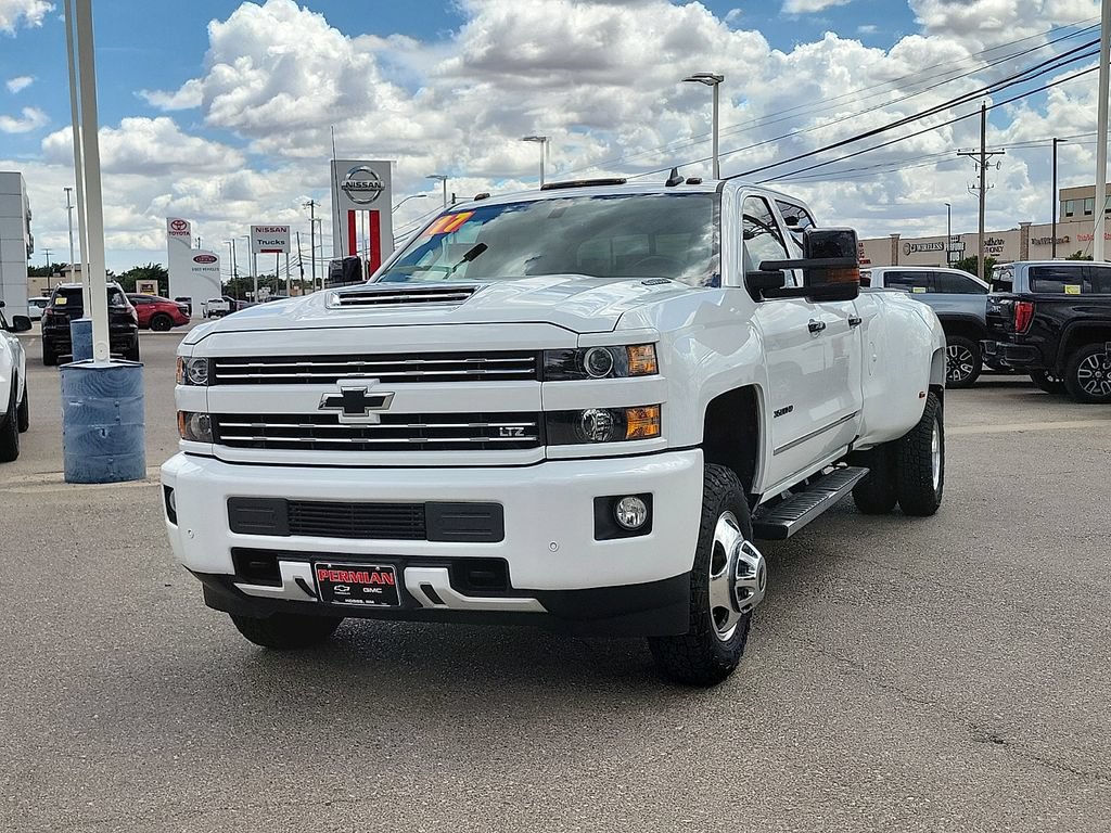 Used 2017 Chevrolet Silverado 3500 LTZ w/ Duramax Plus Package AWD/4WD image 4