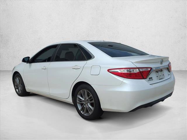 Used 2016 Toyota Camry SE w/ Moonroof Package FWD image 7