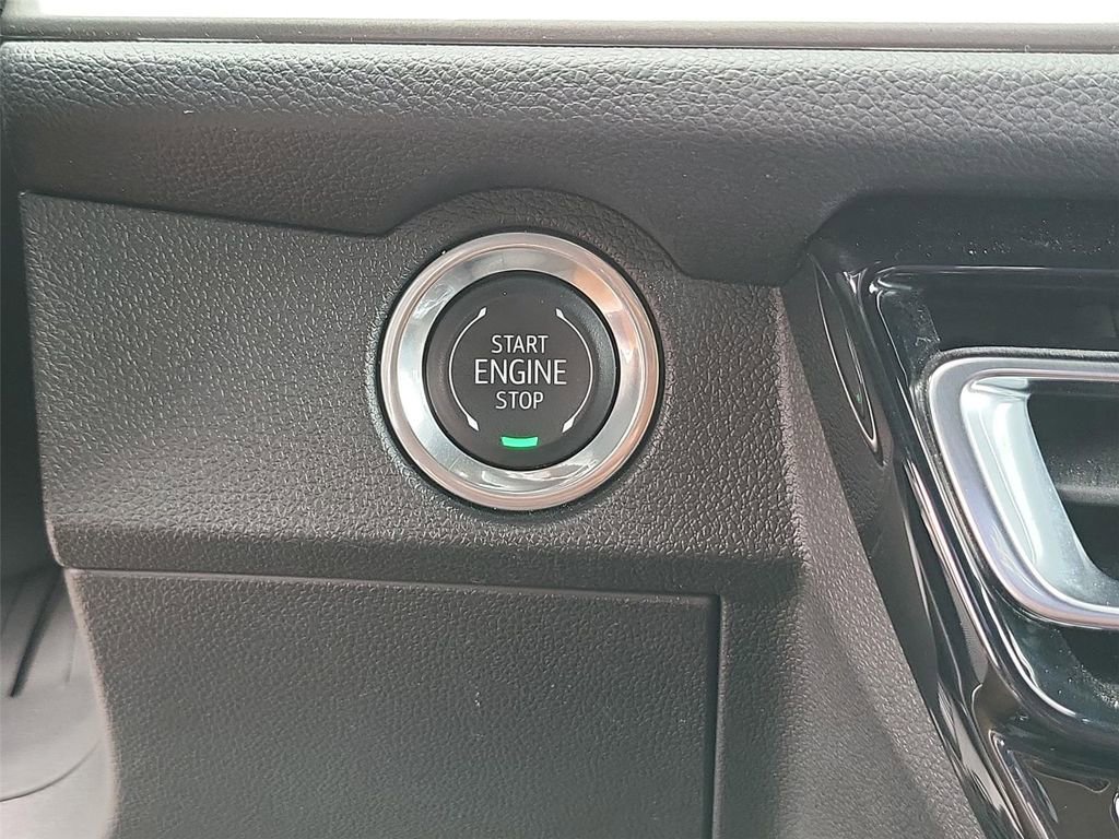 Certified 2024 Chevrolet Traverse LS w/ LPO, Floor Liner Package image 9