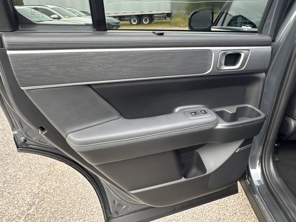 New 2026 Hyundai Santa Fe Limited image 12