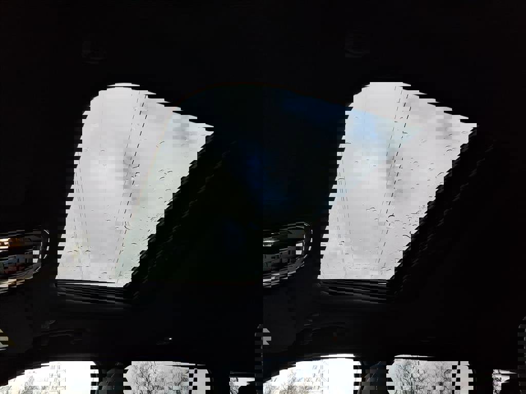 New 2025 Jeep Grand Cherokee Laredo X w/ Luxury Tech Group I image 8