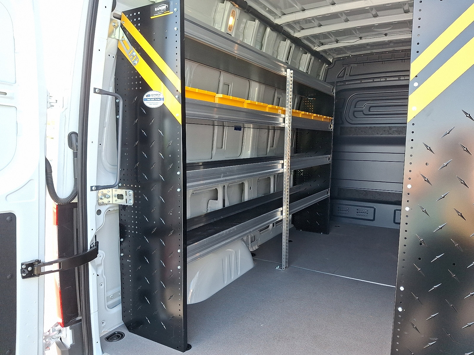 Used 2025 Mercedes-Benz Sprinter 2500 image 10