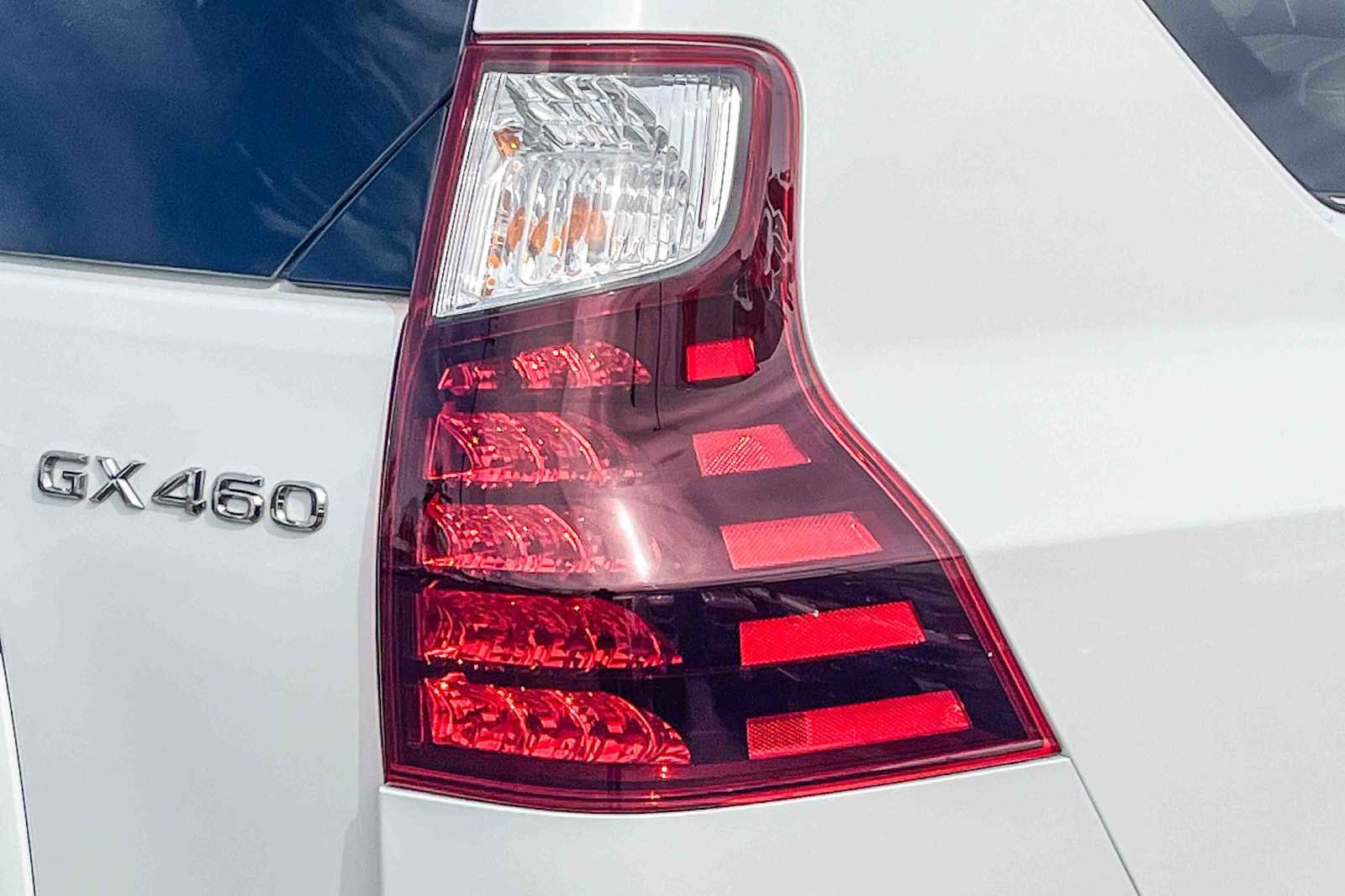 Used 2018 Lexus GX 460 Premium image 8