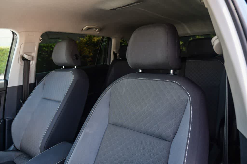 Used 2021 Volkswagen Tiguan S FWD image 15