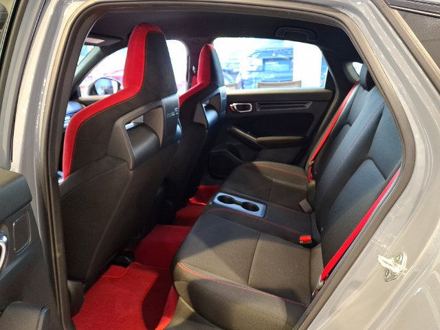 Used 2024 Honda Civic Type R image 10