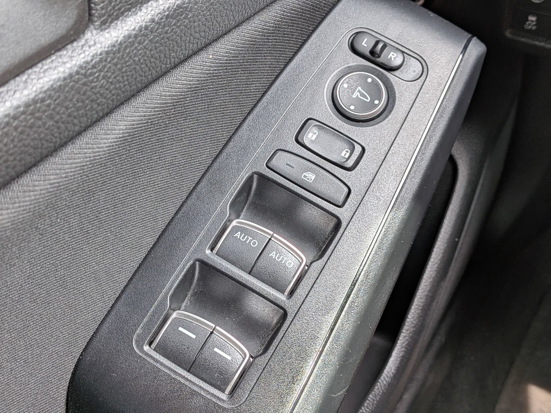 Used 2023 Honda Civic Sport image 24