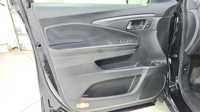 Used 2023 Honda Ridgeline RTL-E image 22
