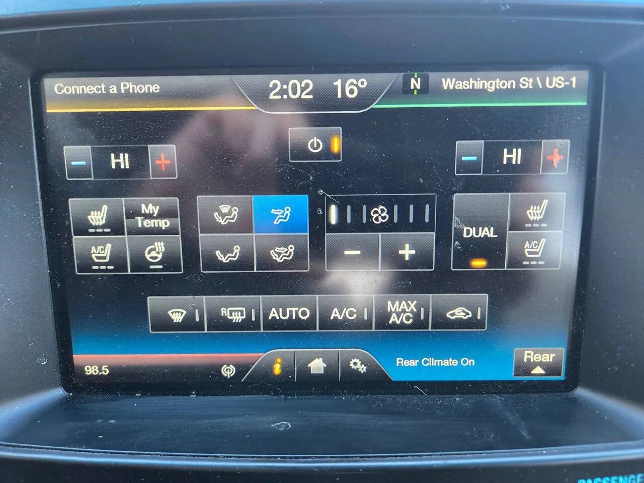 Used 2014 Ford Explorer Limited w/ Equipment Group 301A AWD/4WD image 37