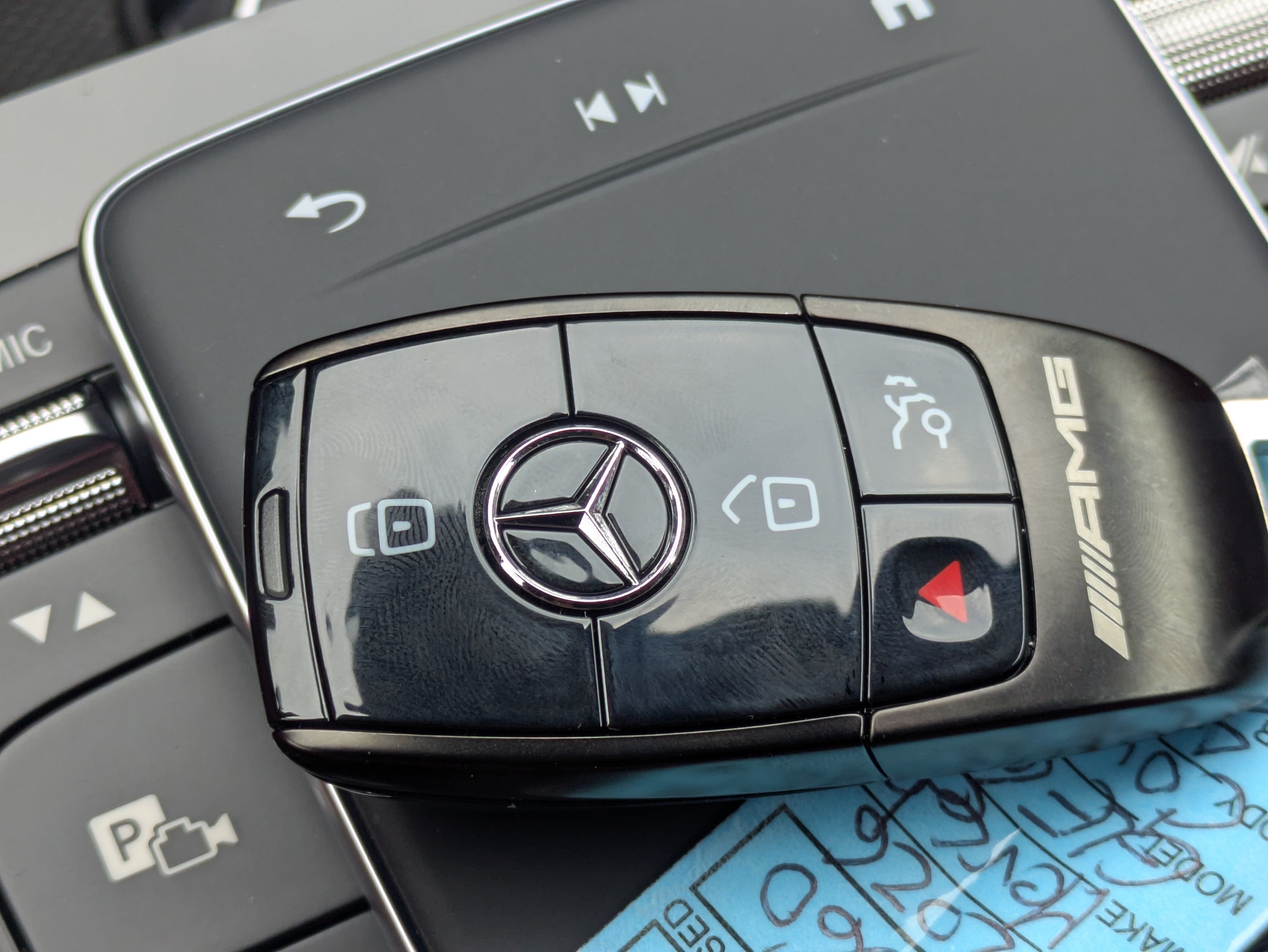 New 2026 Mercedes-Benz GLE 63 AMG S image 28