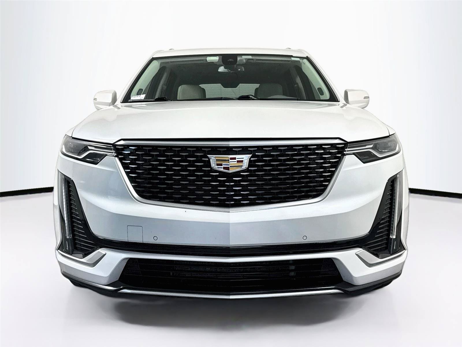 Used 2020 Cadillac XT6 Premium Luxury FWD image 8