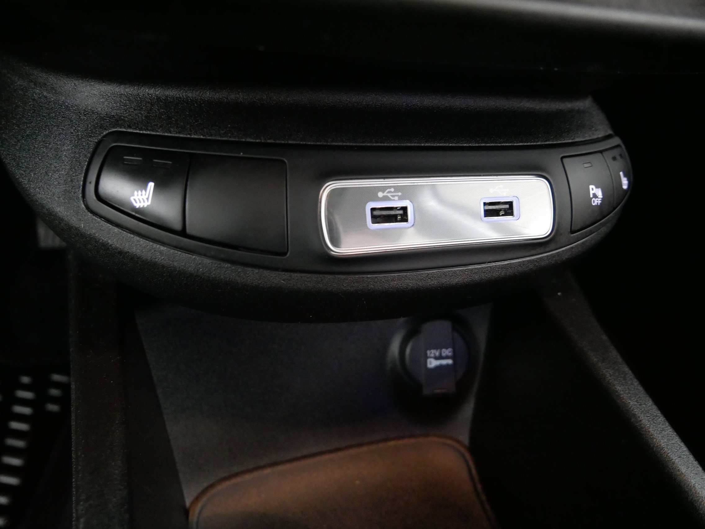 Used 2020 FIAT 500X Trekking Plus w/ Premium Group image 30