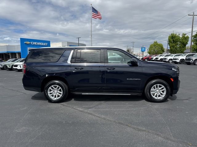 Certified 2024 Chevrolet Suburban LT image 8