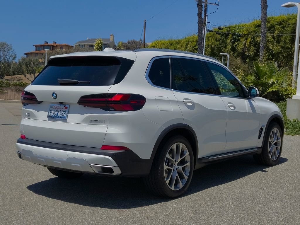 Used 2024 BMW X5 xDrive40i w/ Premium Package AWD/4WD image 26