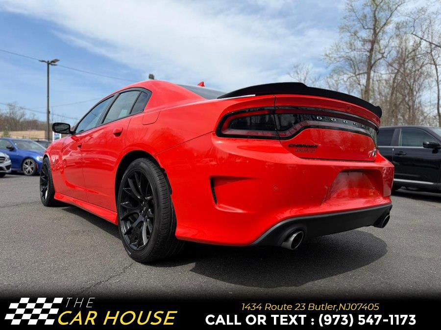 Used 2019 Dodge Charger Scat Pack w/ Dynamics Package RWD image 6