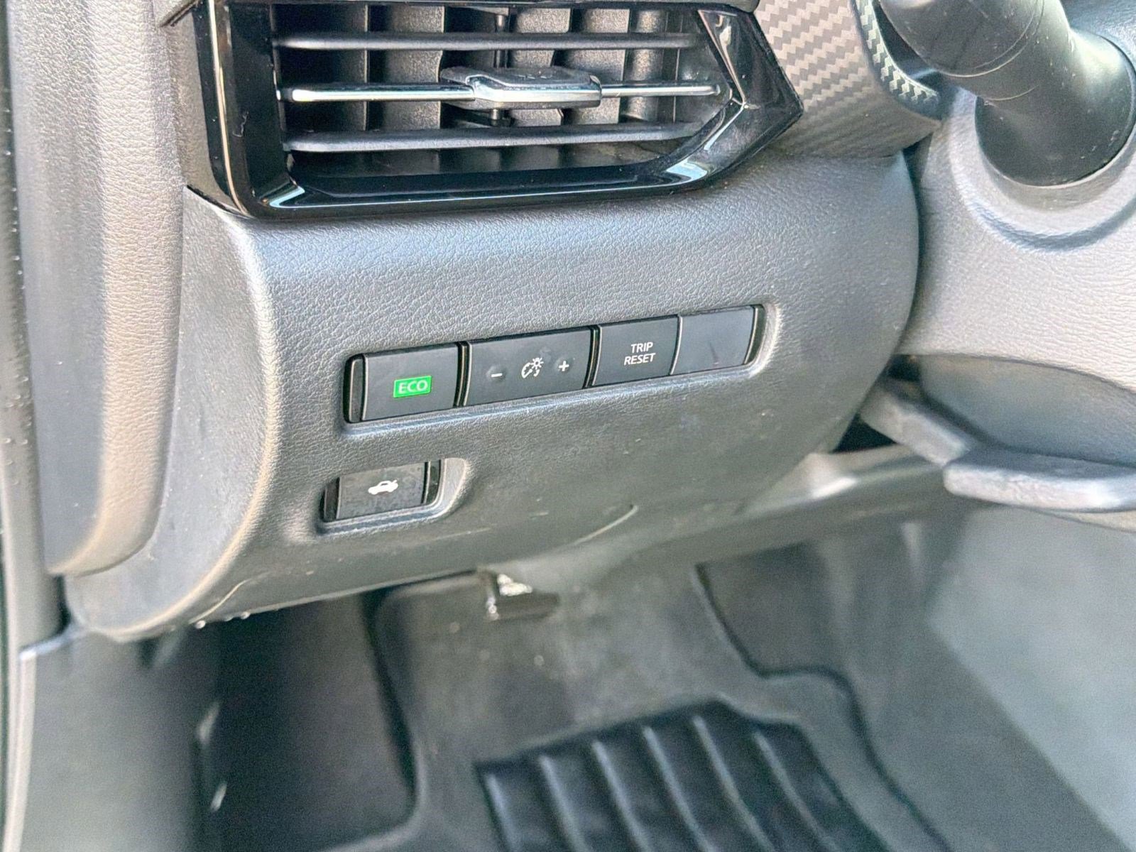 Used 2021 Nissan Sentra SR image 21