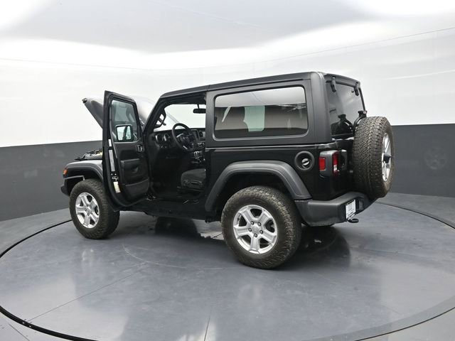 Used 2023 Jeep Wrangler Sport S image 31