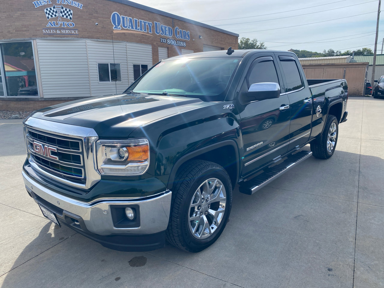 Used 2014 GMC Sierra 1500 SLT w/ SLT Preferred Package image 2