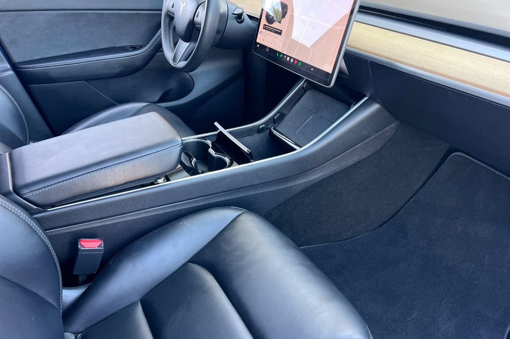 Used 2020 Tesla Model Y Long Range AWD/4WD image 18