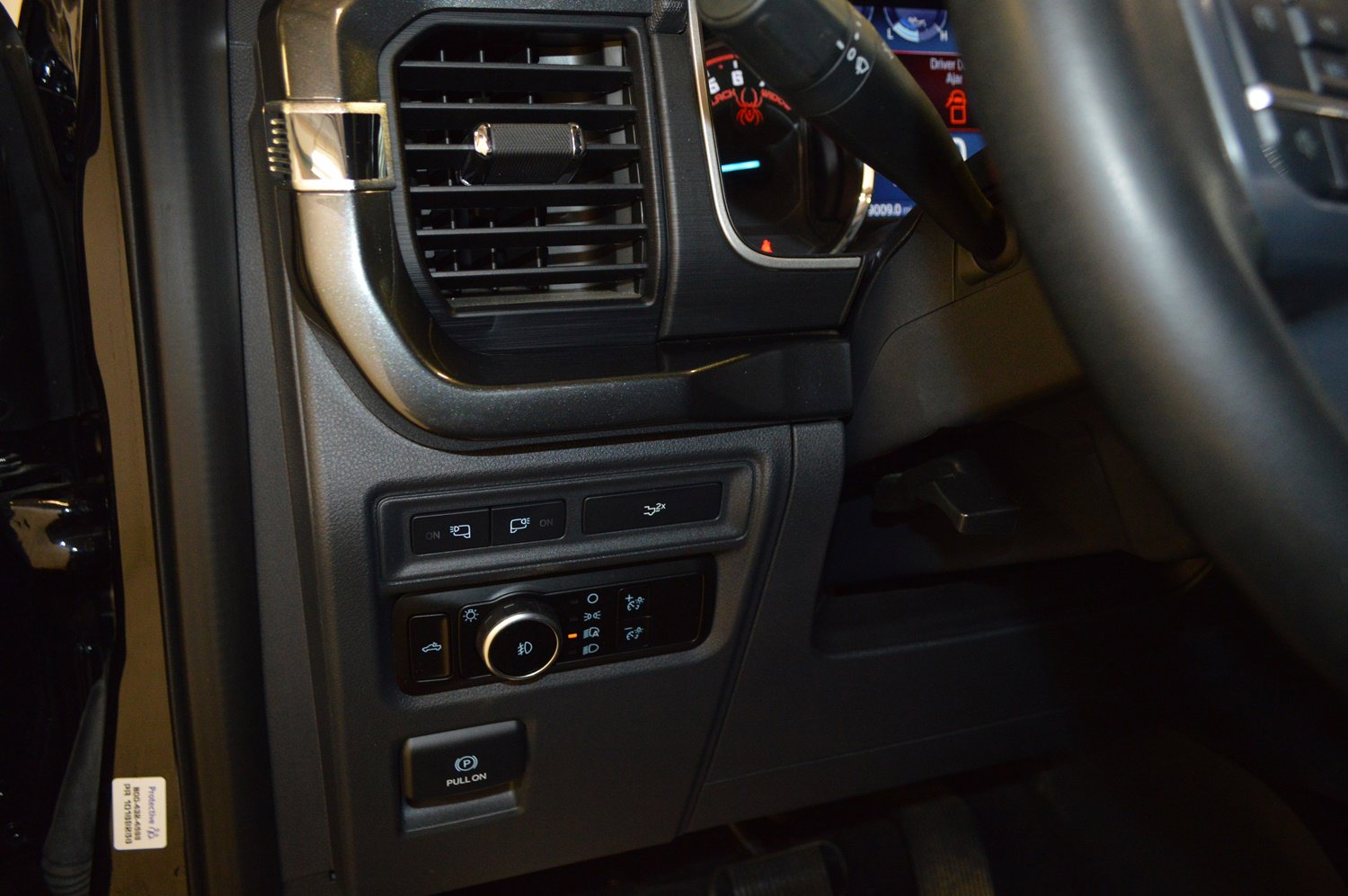 Used 2023 Ford F150 XLT w/ Equipment Group 302A High image 16