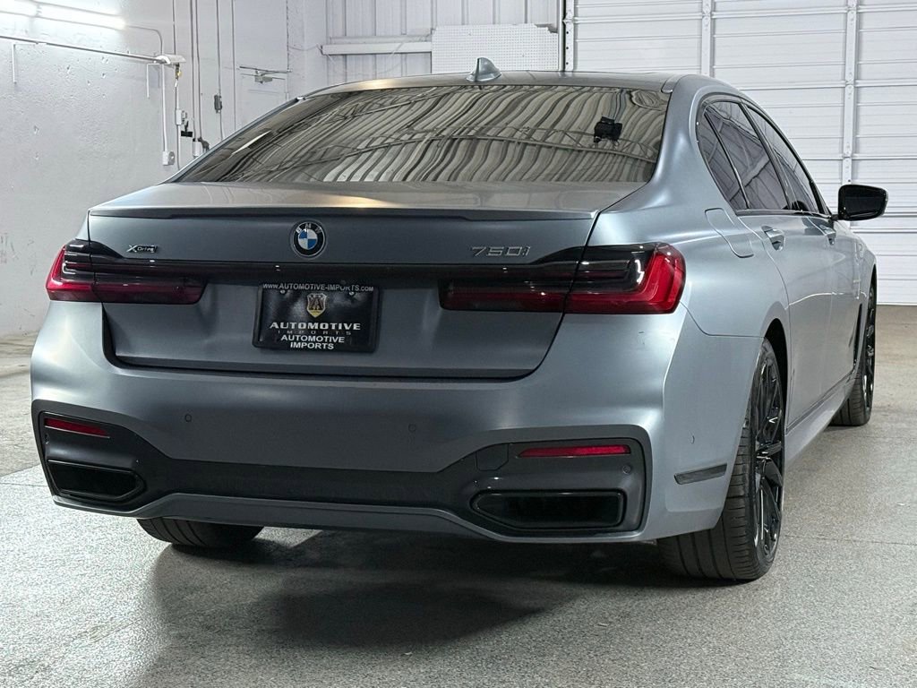 Used 2022 BMW 750i xDrive w/ Luxury Rear Seating Package image 7