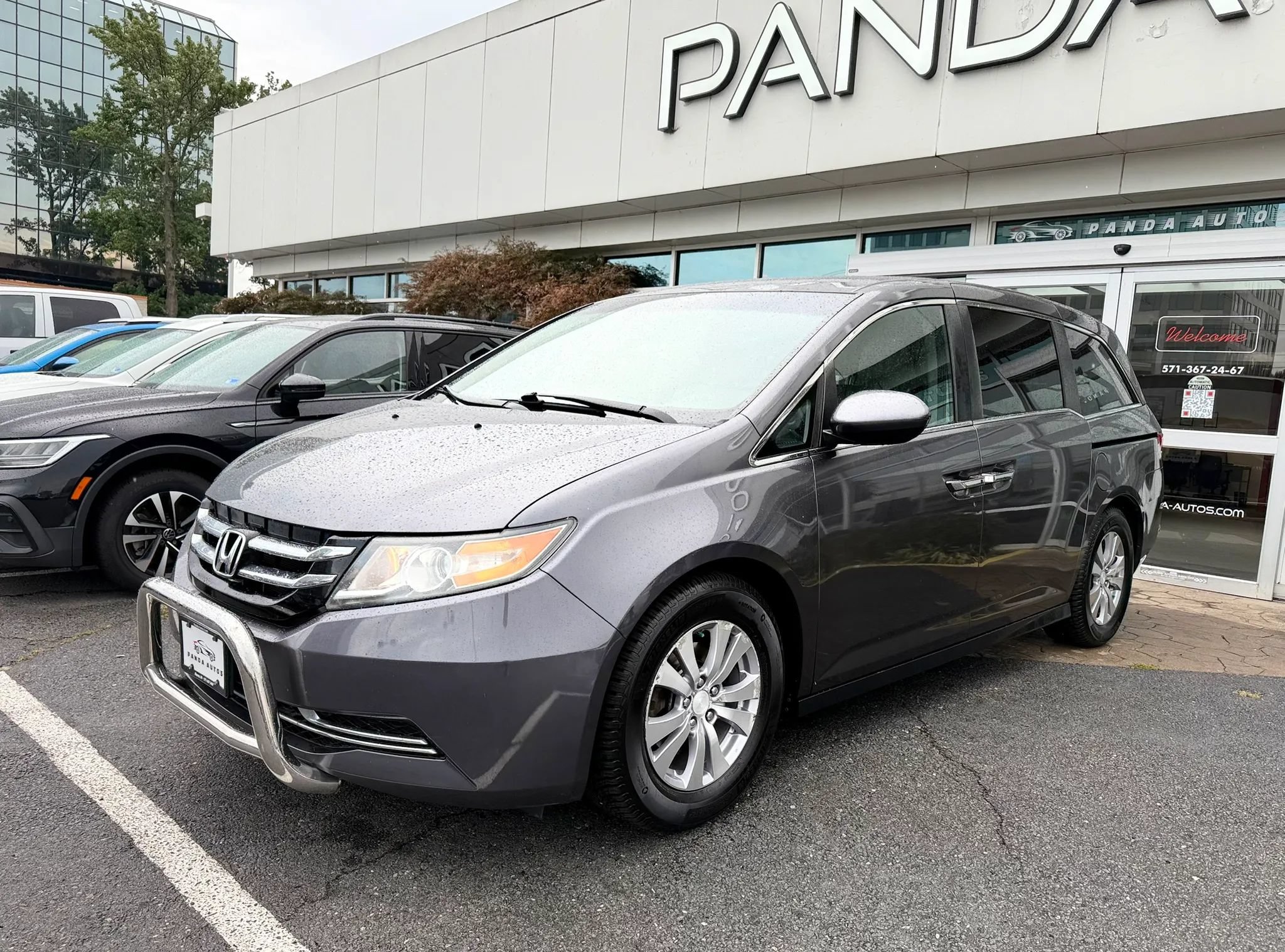 Used 2015 Honda Odyssey EX image 3