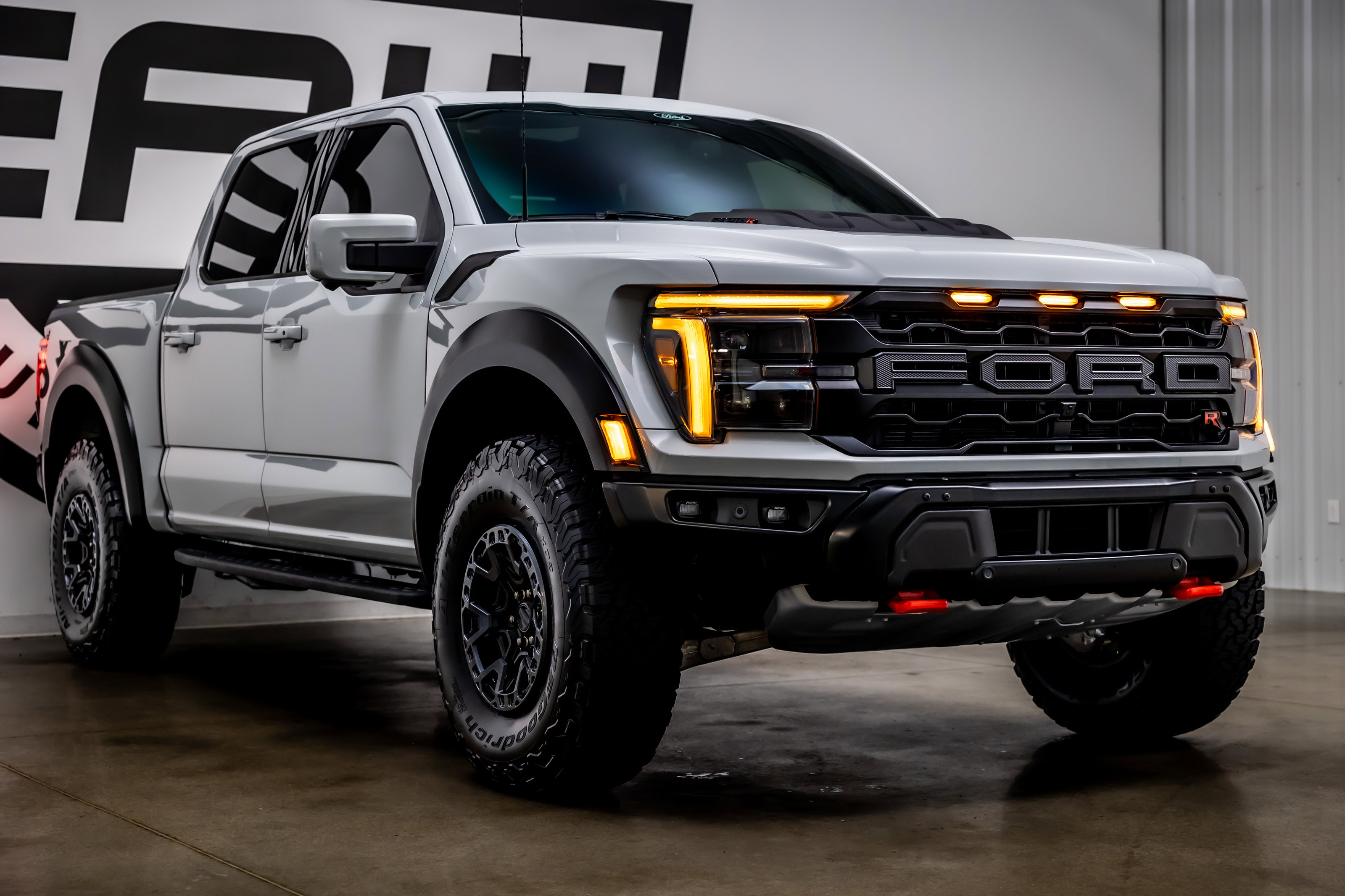 Used 2026 Ford F150 Raptor w/ Equipment Group 803A Raptor R AWD/4WD image 30