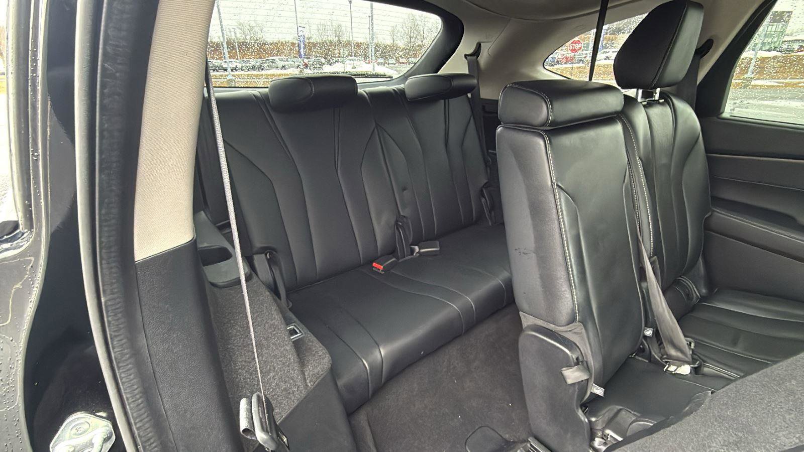 Used 2023 Acura MDX SH-AWD w/ Technology Package image 21