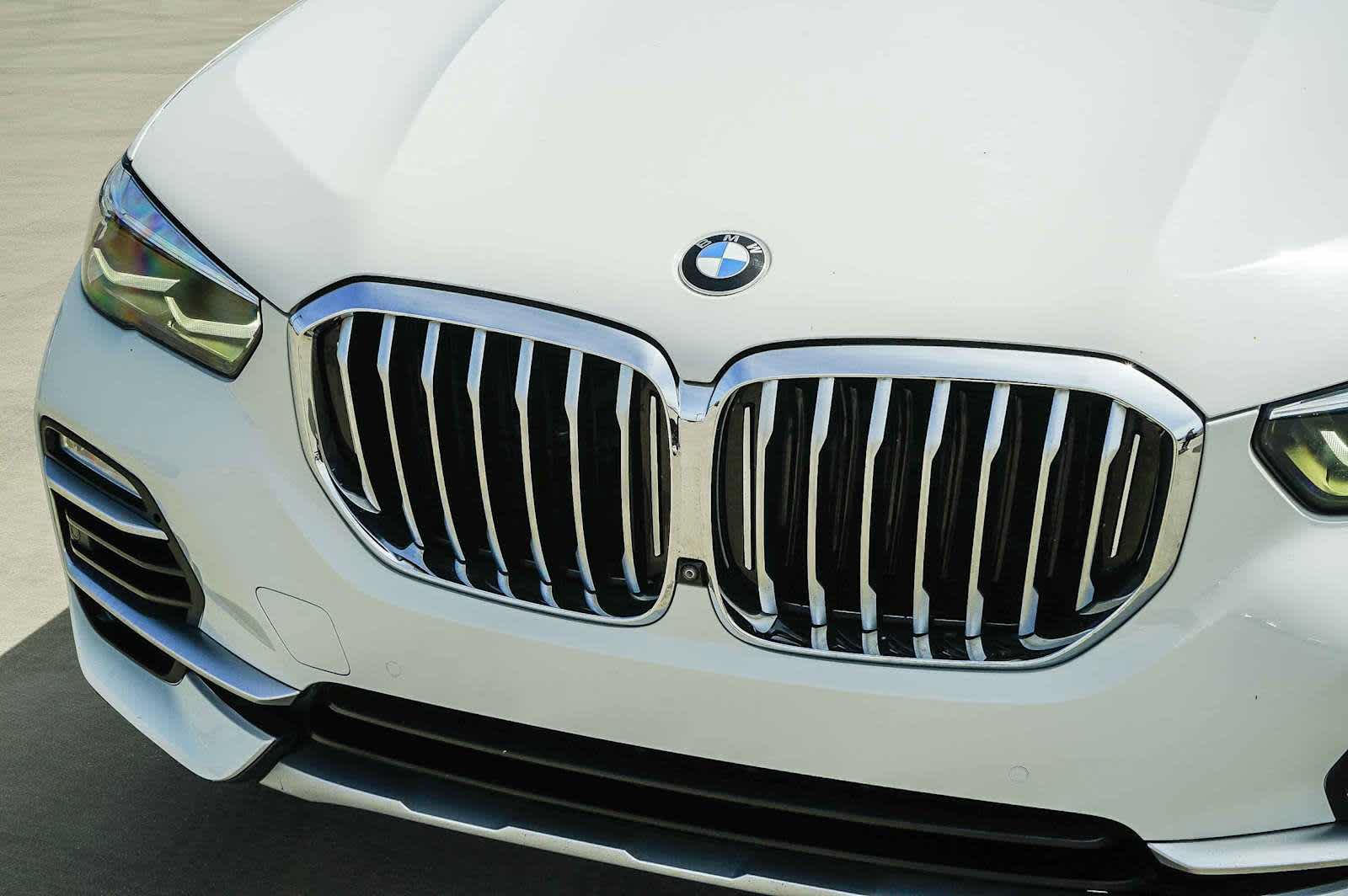 Used 2021 BMW X5 xDrive40i w/ Premium Package 2 AWD/4WD image 8
