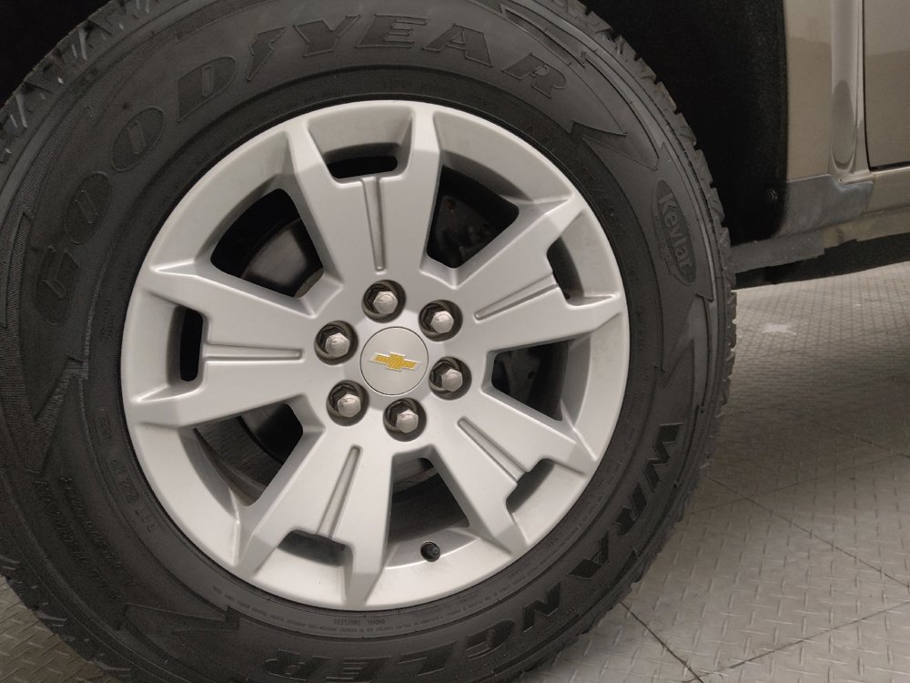 Used 2015 Chevrolet Colorado LT w/ LT Convenience Package image 31