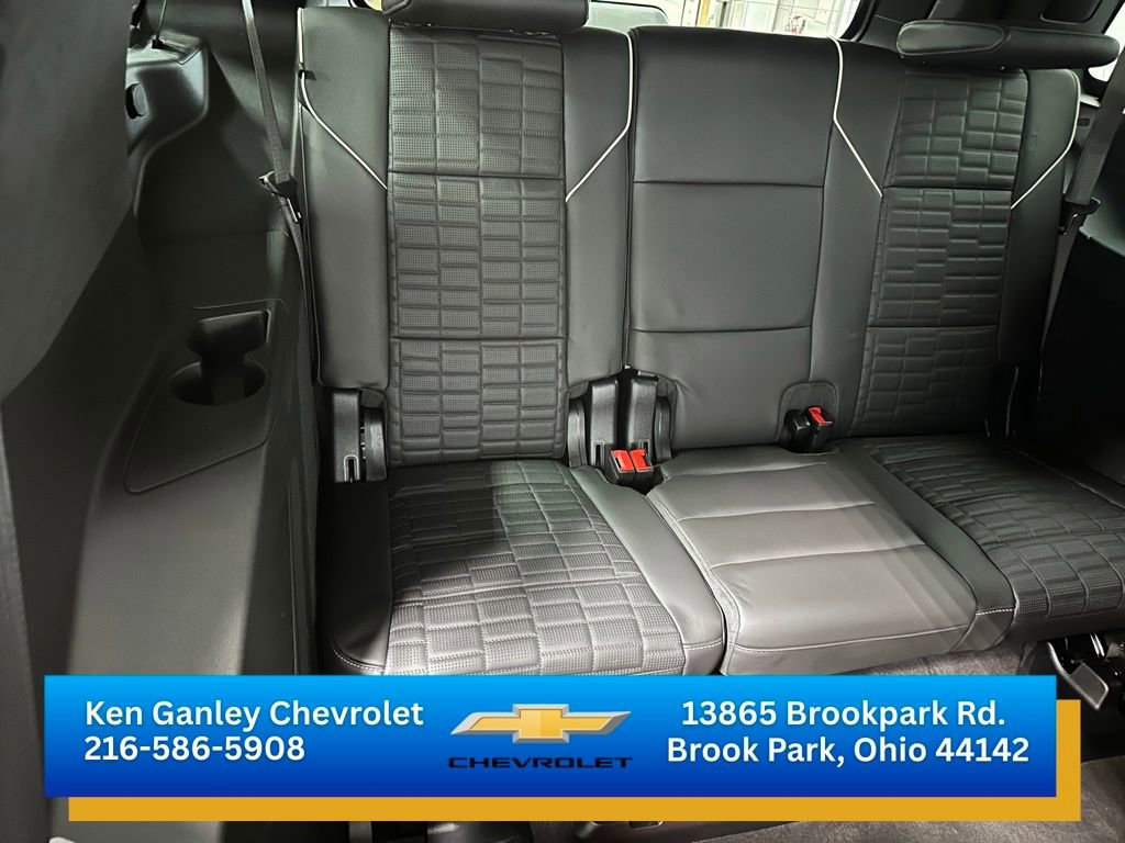 Used 2025 Cadillac Escalade V AWD/4WD image 22