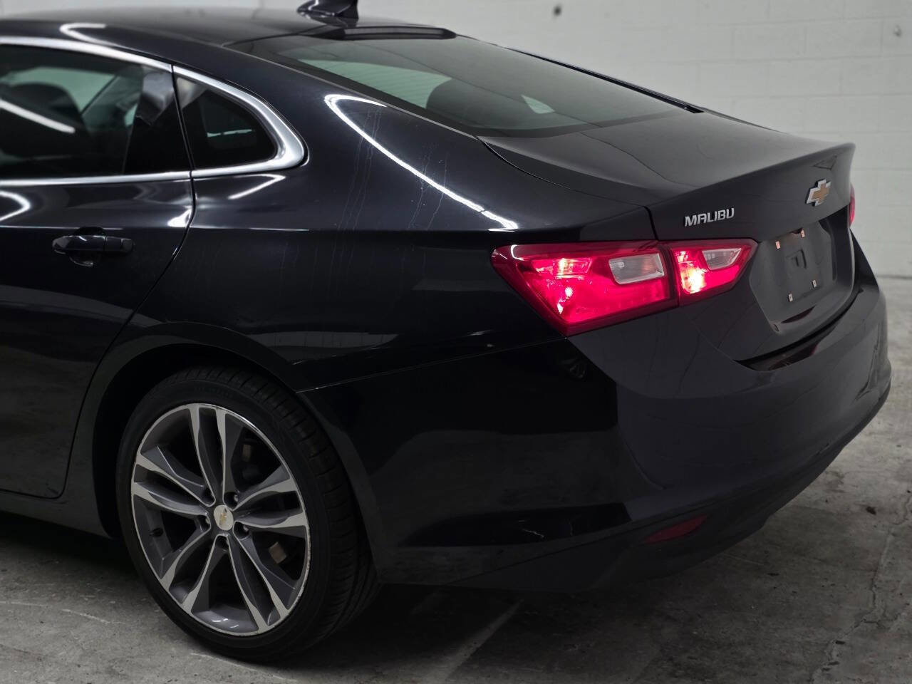 Used 2023 Chevrolet Malibu LT image 5