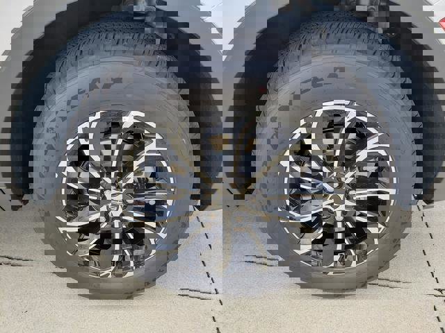 New 2026 Lincoln Nautilus Premier image 22