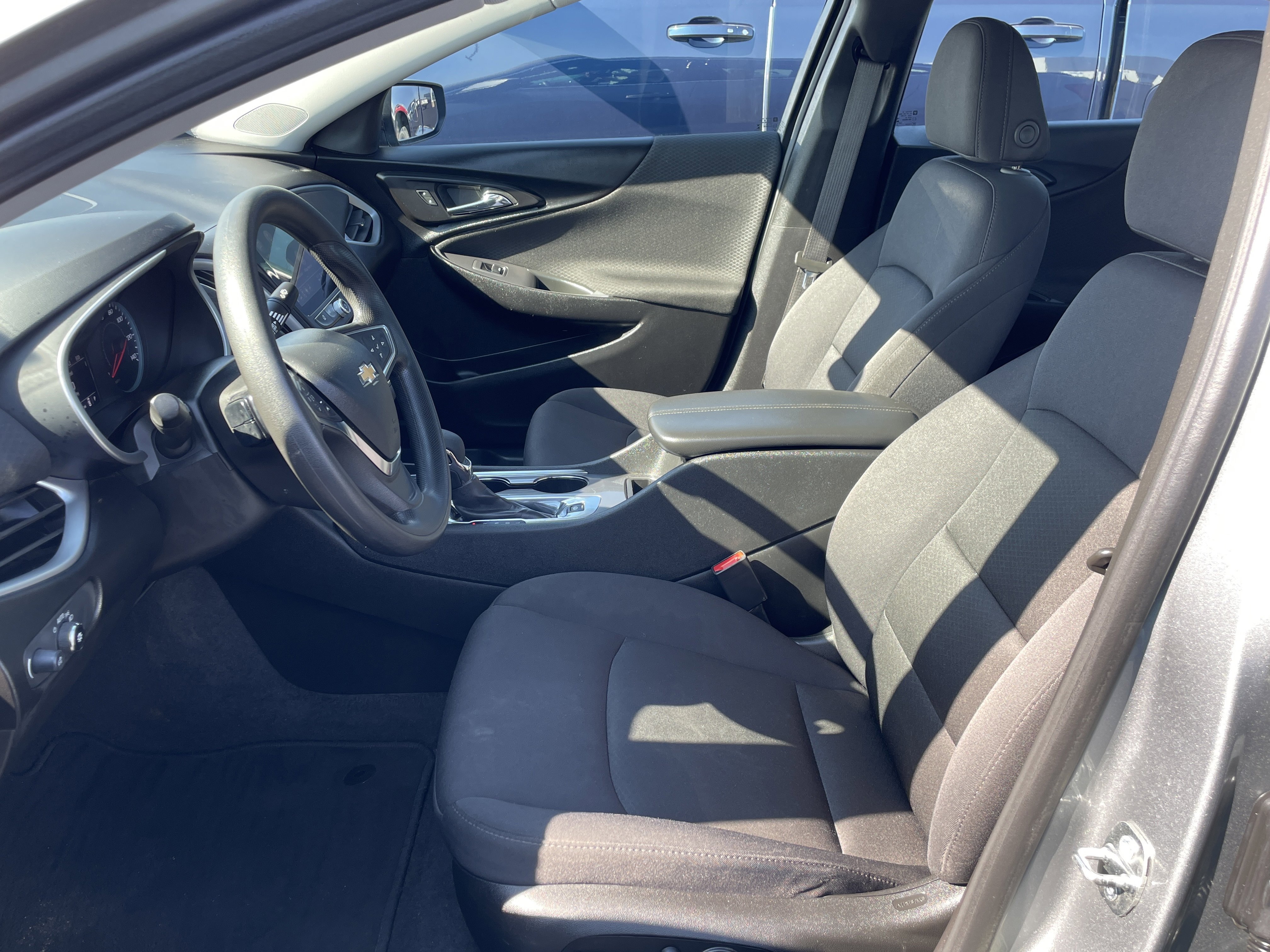 Used 2024 Chevrolet Malibu LT image 16