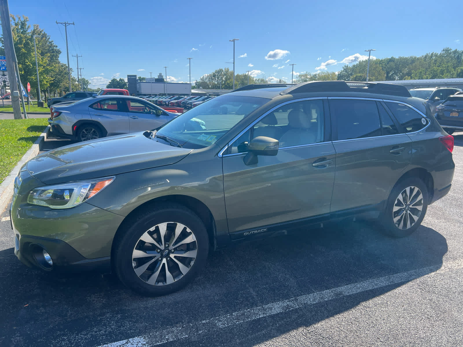 Used 2017 Subaru Outback 3.6R Limited