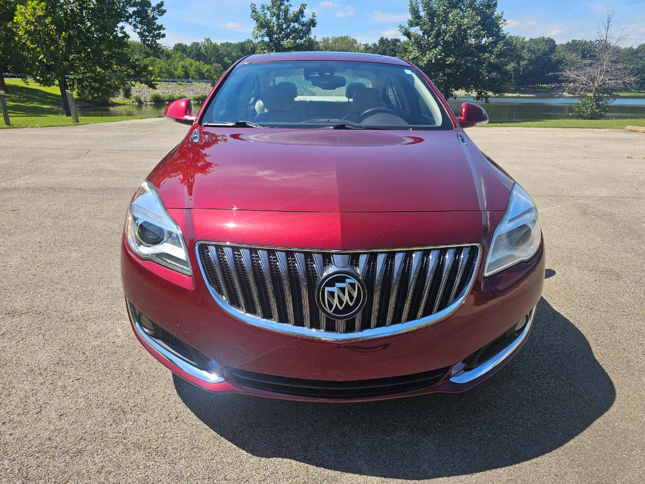 Used 2016 Buick Regal Premium w/ Driver Confidence Package #1 FWD image 12