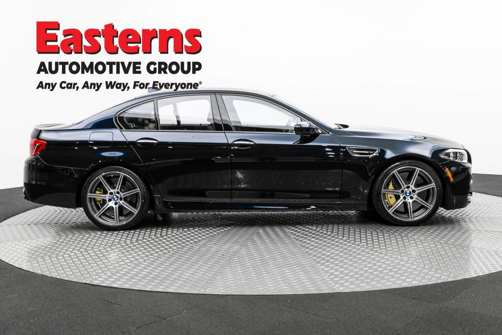 Used 2015 BMW M5 RWD image 4