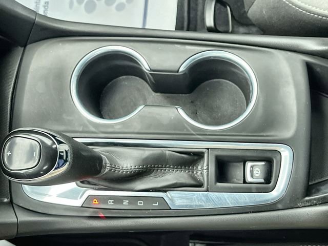 Used 2021 Chevrolet Equinox LS w/ LPO, Blackout Package image 22