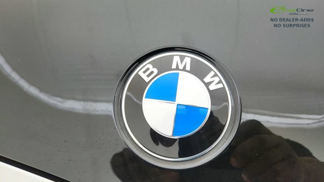 Used 2025 BMW 330i xDrive Sedan AWD/4WD image 18