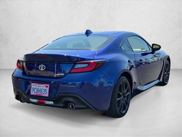 Certified 2022 Toyota GR86 w/ ALL Weather Mat Package (TMS) RWD image 5