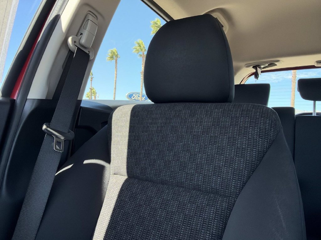 Used 2017 Honda Fit LX image 25