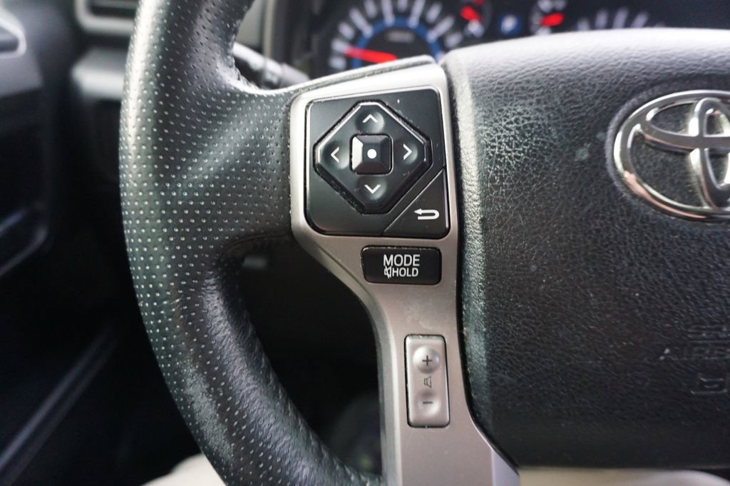 Used 2019 Toyota 4Runner SR5 image 7