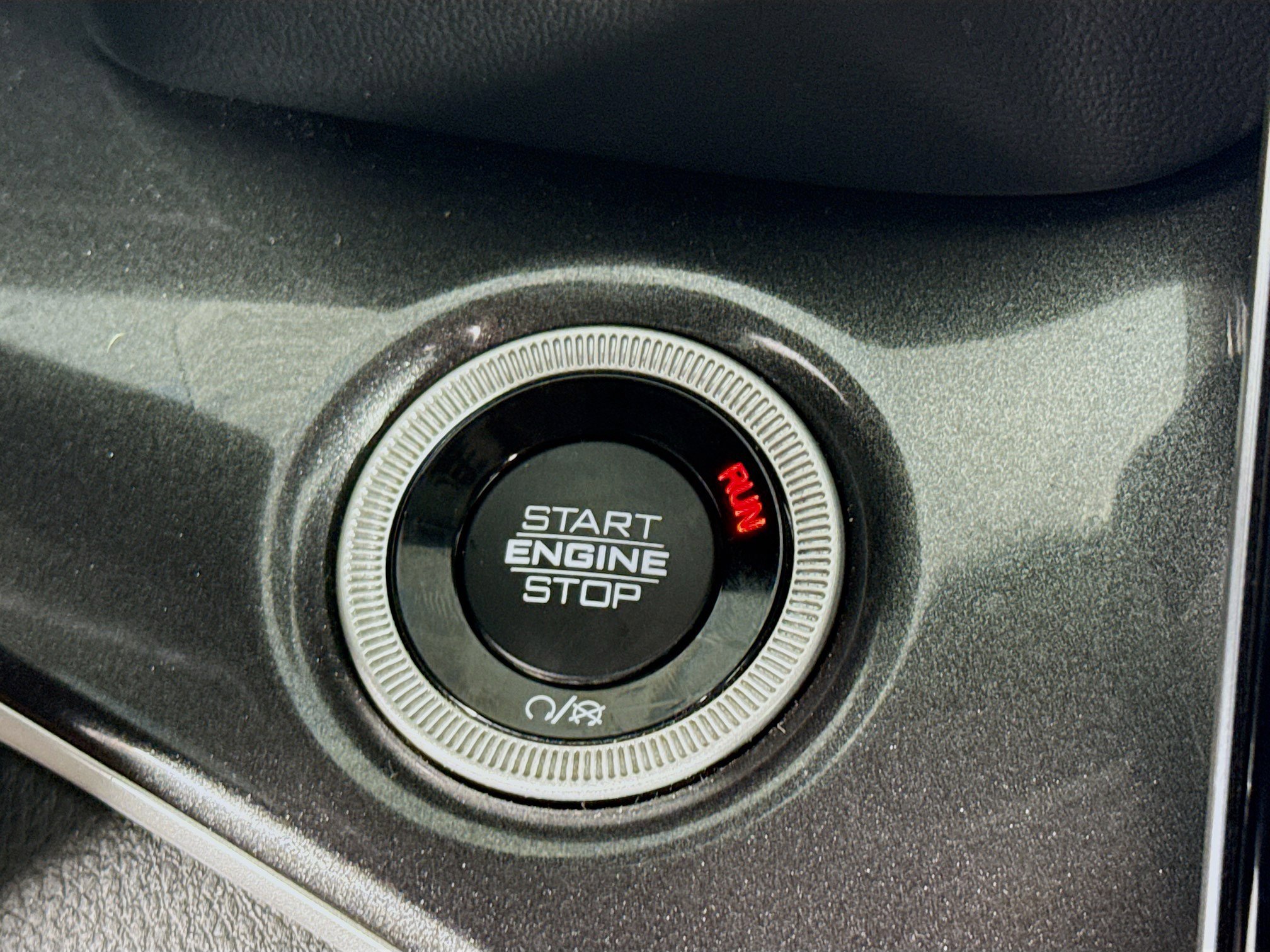 Used 2022 Jeep Grand Cherokee Laredo w/ Luxury Tech Group I image 21