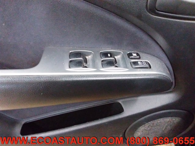 Used 2005 Mitsubishi Outlander LS image 19