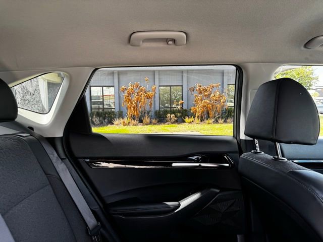 Used 2025 Kia Seltos S FWD image 14