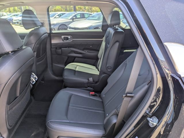 Used 2024 Kia Sorento SX FWD image 14