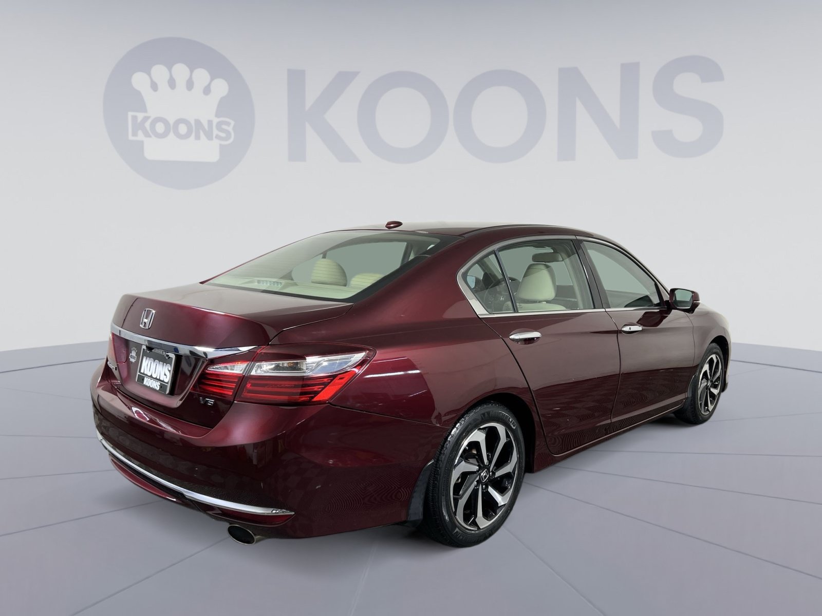 Used 2017 Honda Accord EX-L image 11