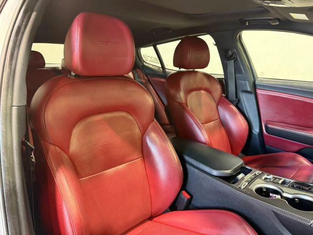 Used 2019 Kia Stinger GT1 image 28