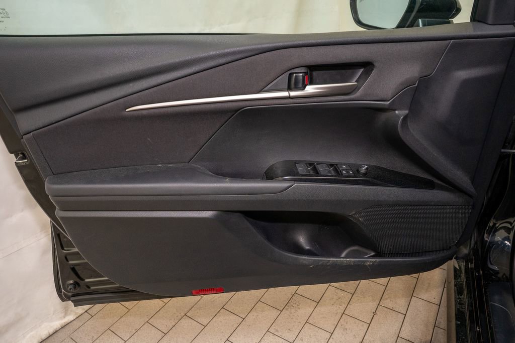Certified 2025 Toyota Camry LE image 10